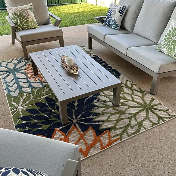 Outdoor Rugs: