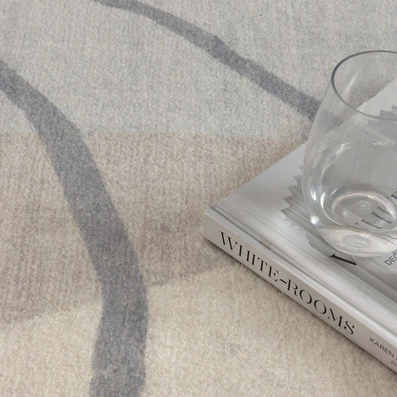 Drizzle drawing Cream Rug