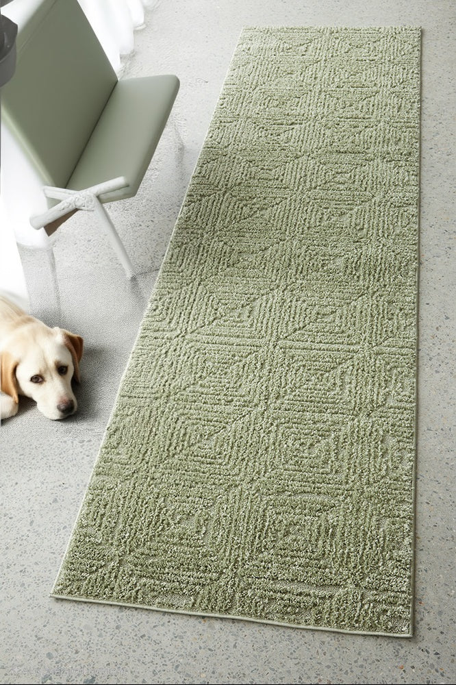 Vibration Shilon Green Runner Rug