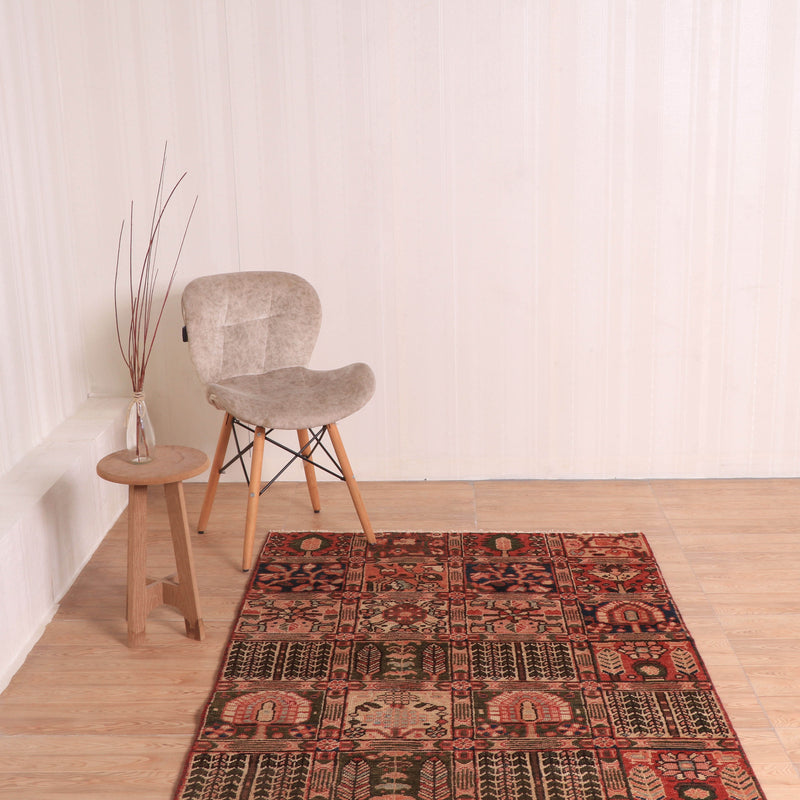Afshon SY46 compartment Vintage Red Rug