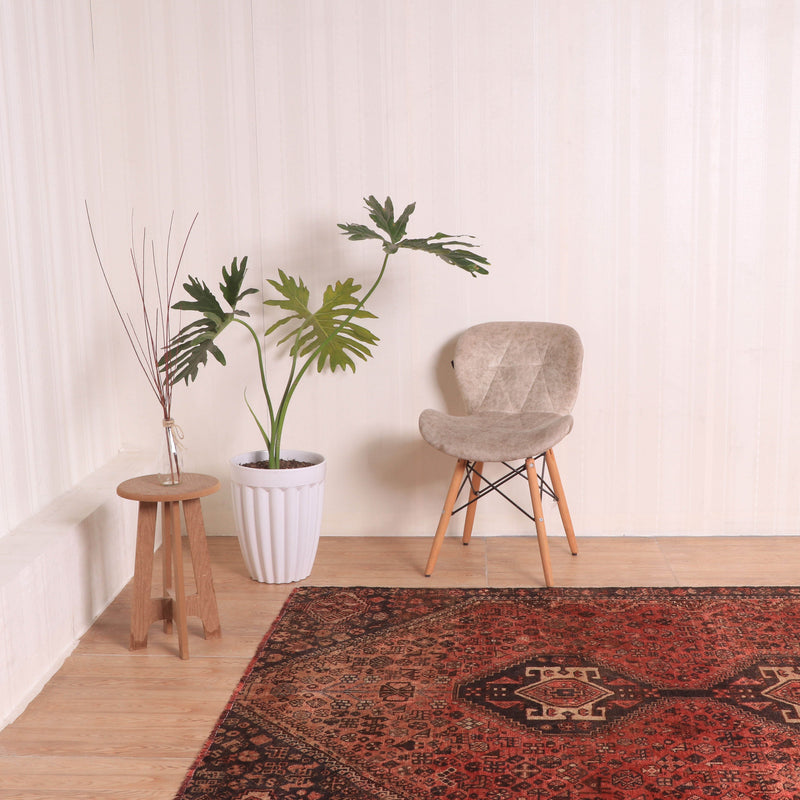 Afshon SY35 Shiraz Red Black Rug