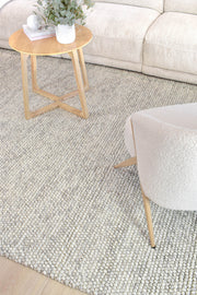 Lure Pebbles Silver Mist Wool Rug