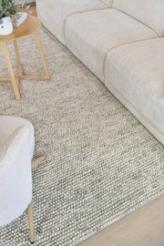 Lure Pebbles Silver Mist Wool Rug
