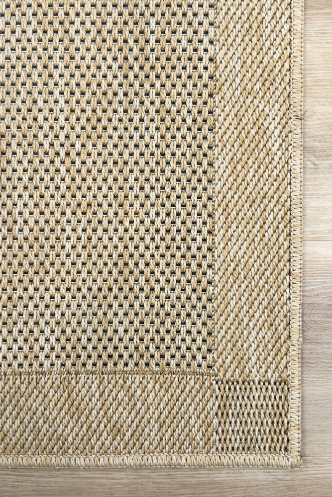 Outdoor Living Sisal Sand Black Rug