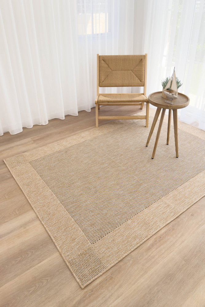 Outdoor Living Sisal Sand Black Rug