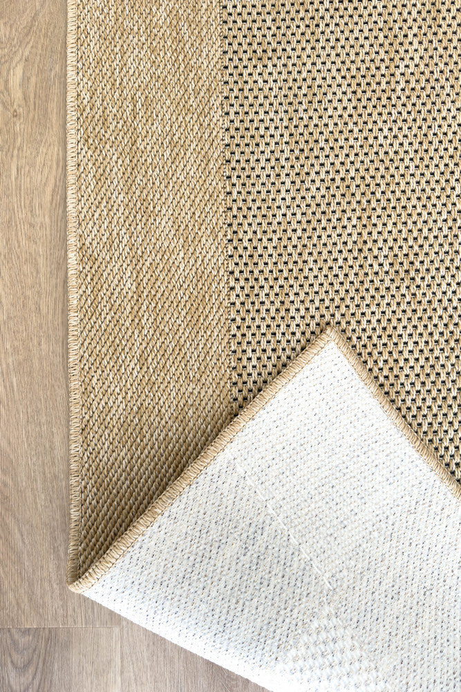Outdoor Living Sisal Sand Black Rug