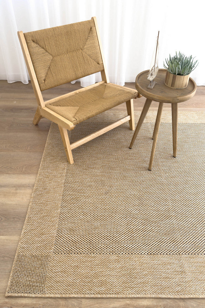 Outdoor Living Sisal Sand Black Rug