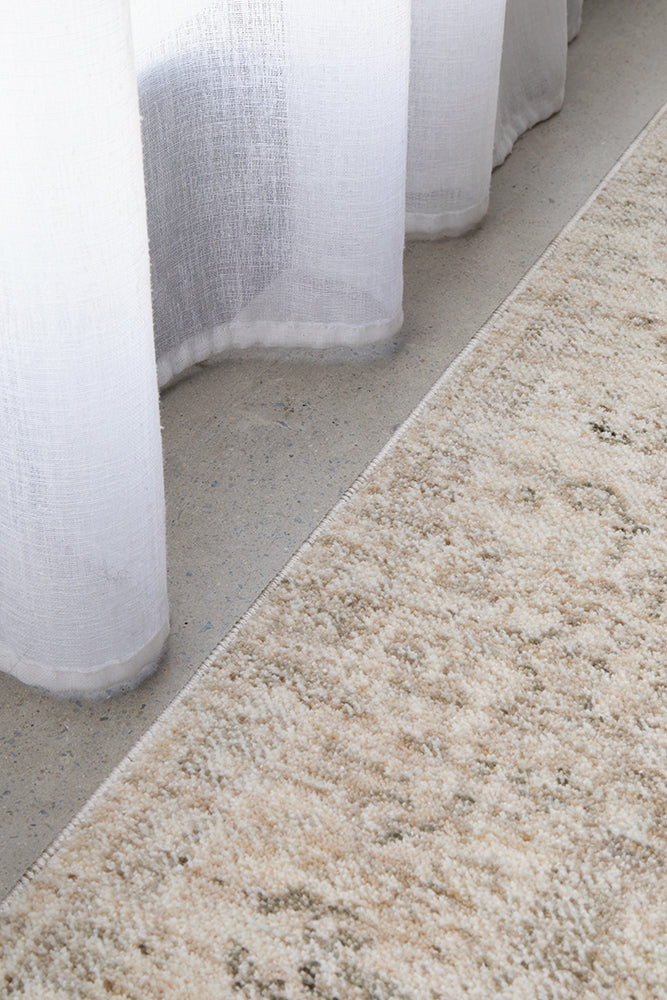 Breezy Della Natural Runner Rug