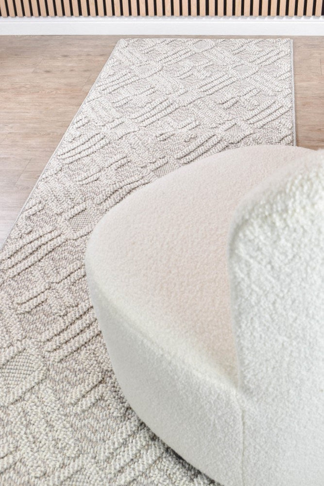 Berlin Cross Light Grey Runner Rug