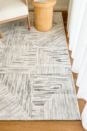 Singsong Tiles Grey Cream Rug