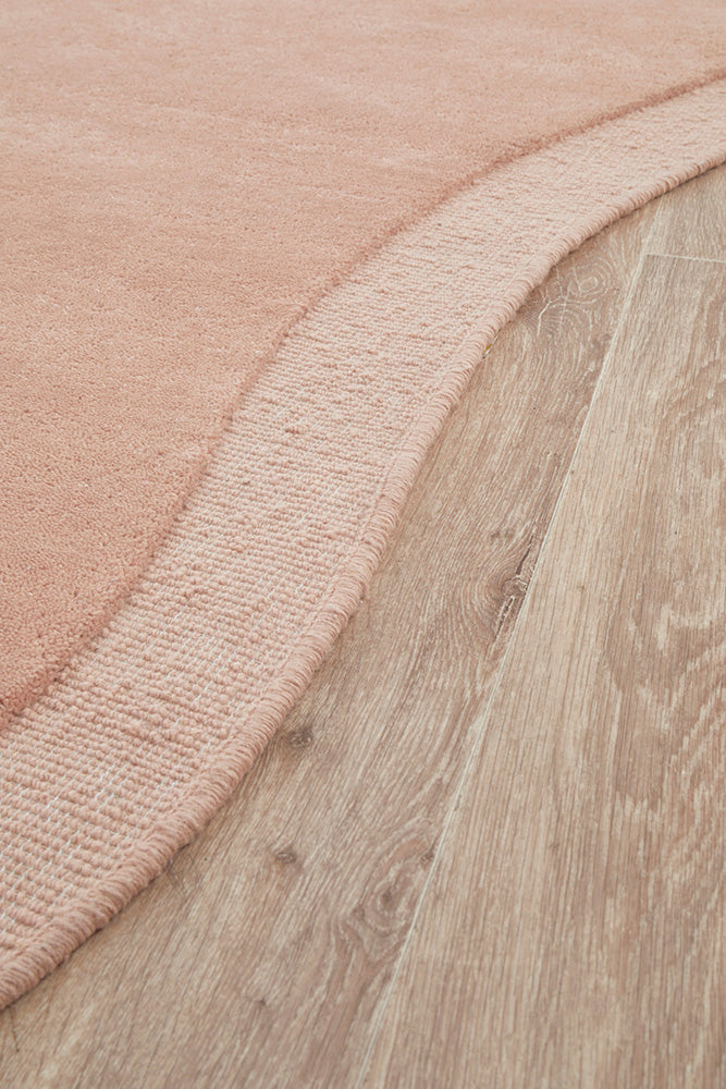 Elara Blush Rug