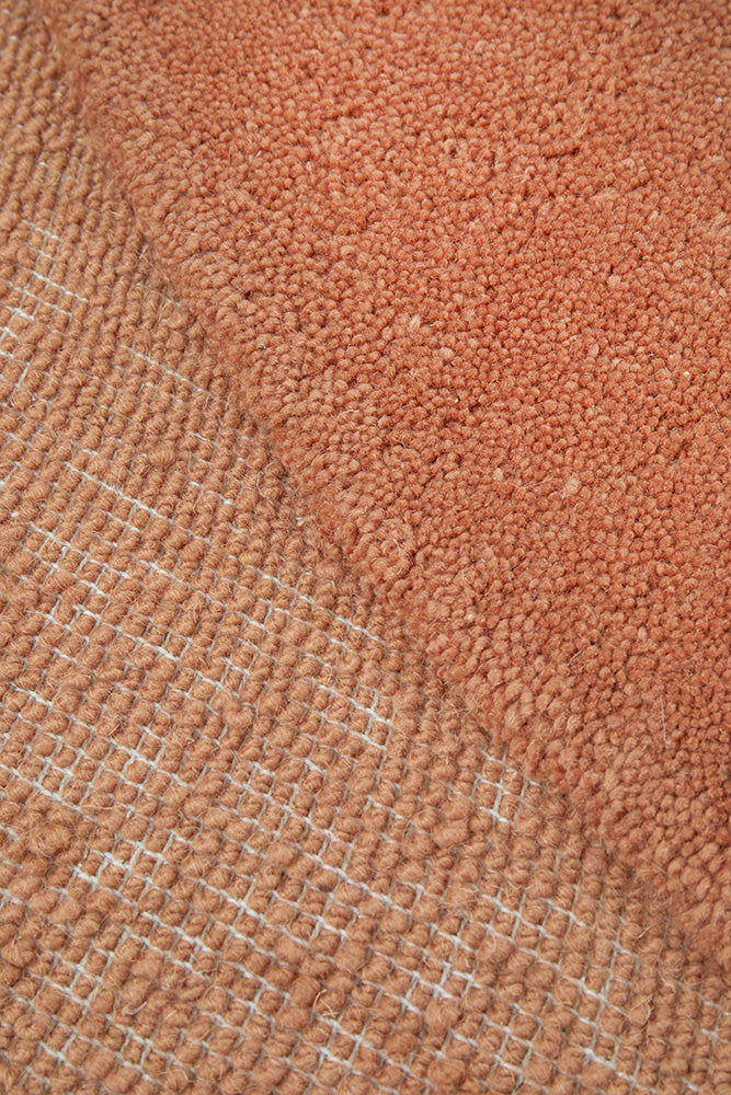 Elara Rust Rug