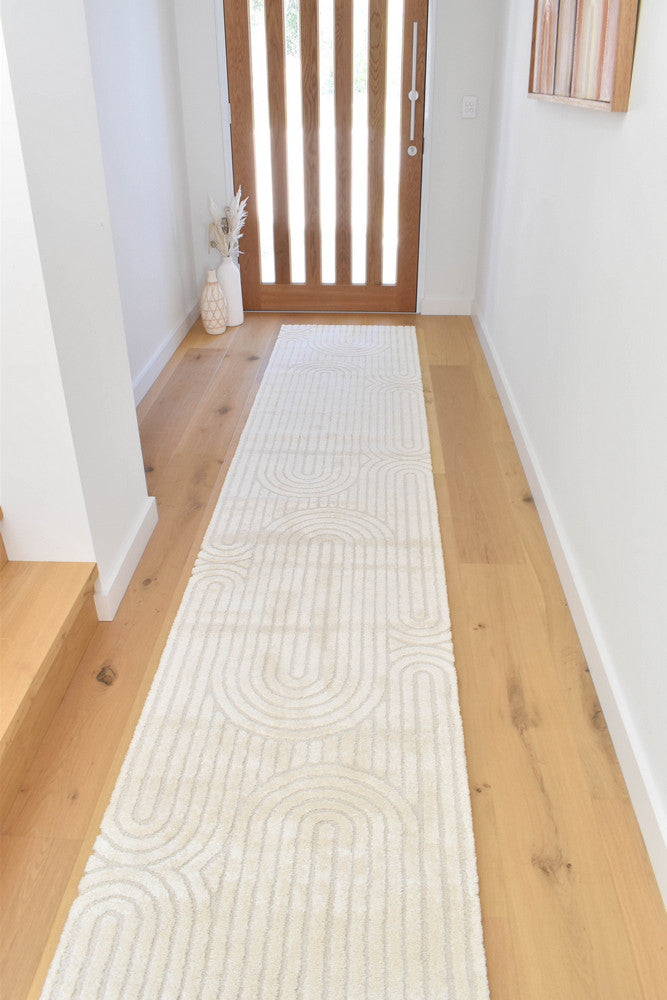Coco Luxe Antique White Runner Rug