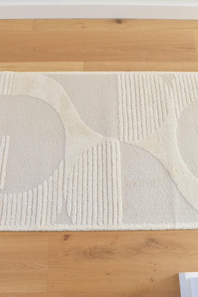 Coco Elegant Pearl Runner Rug