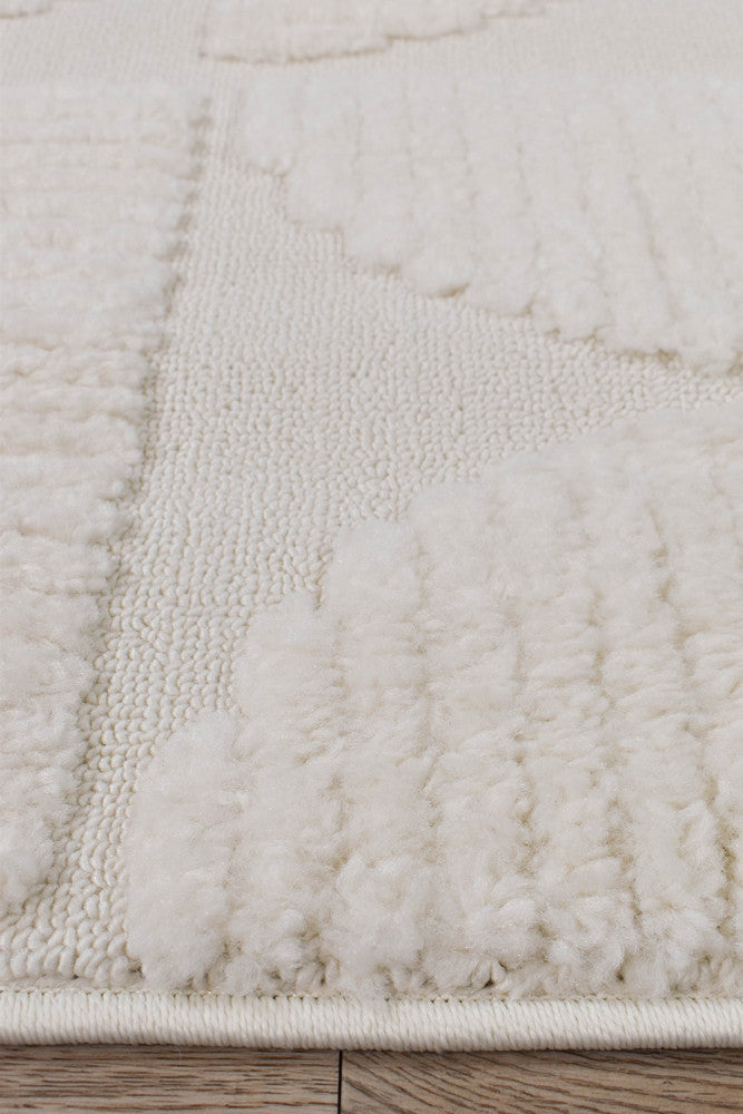Scarlet Vivid Cream Rug