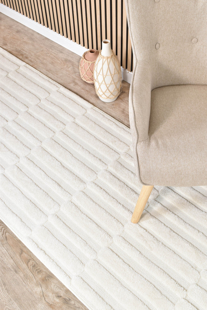 Scarlet Eminent Cream Runner Rug