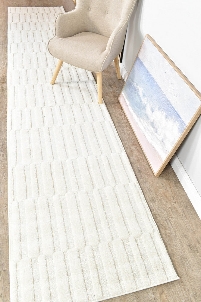 Scarlet Eminent Cream Runner Rug