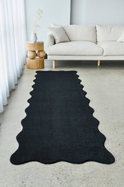 Evanna Black Runner Rug