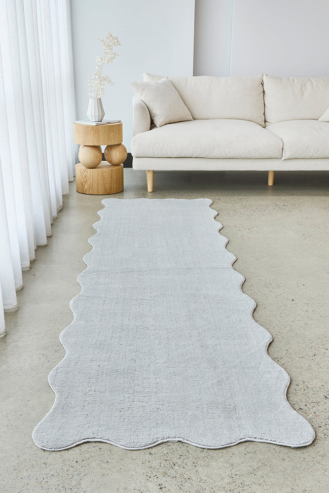 Evanna Silver Runner Rug