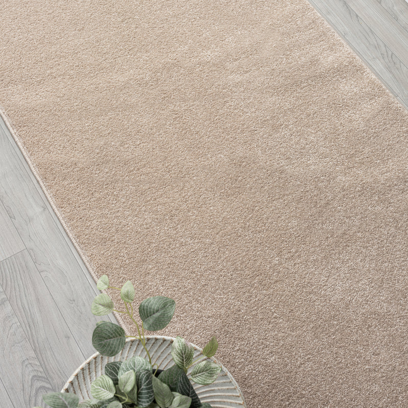 Europa Status Beige Runner Rug