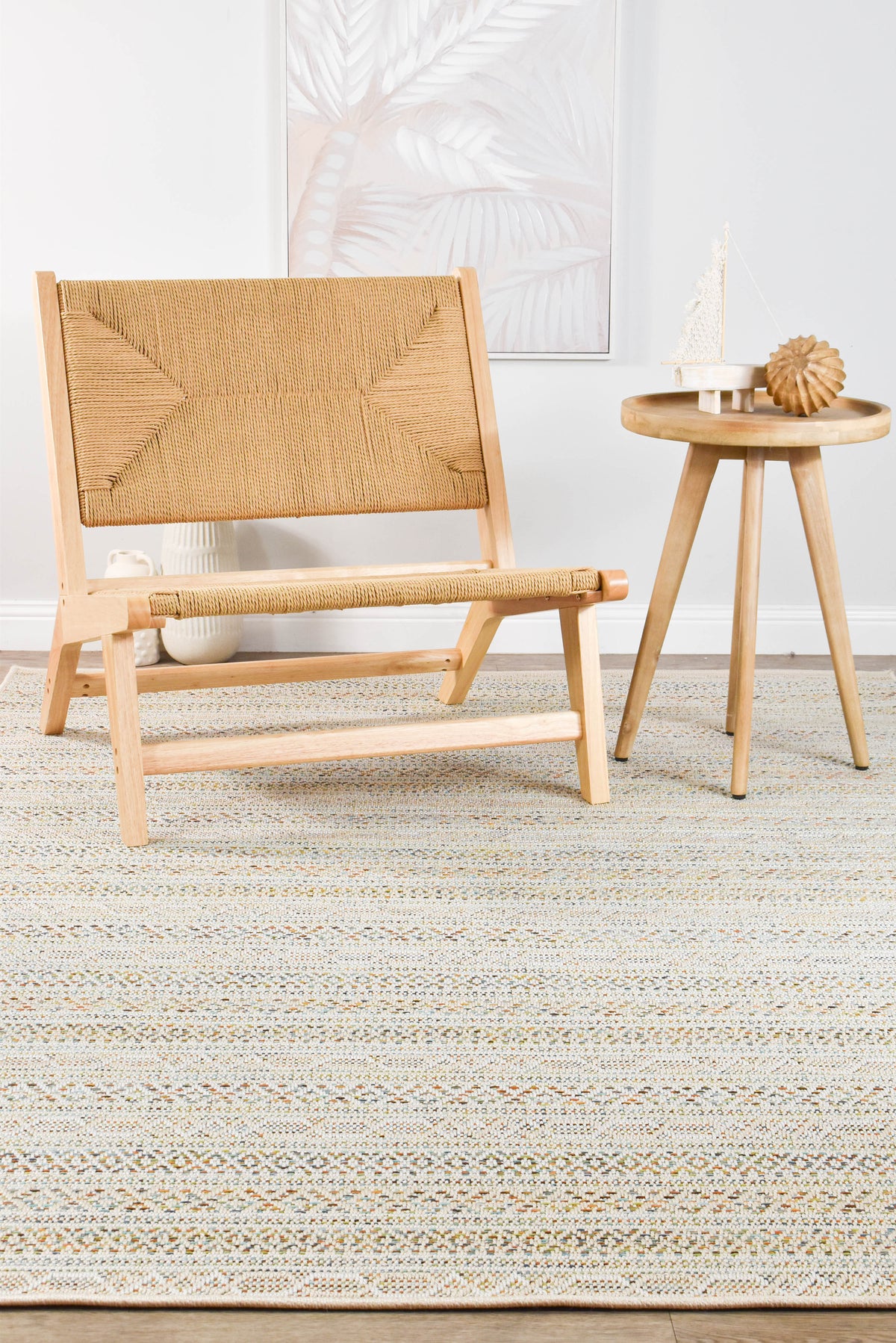 flatweave rug crafted for both indoor and outdoor use. Its durable ...