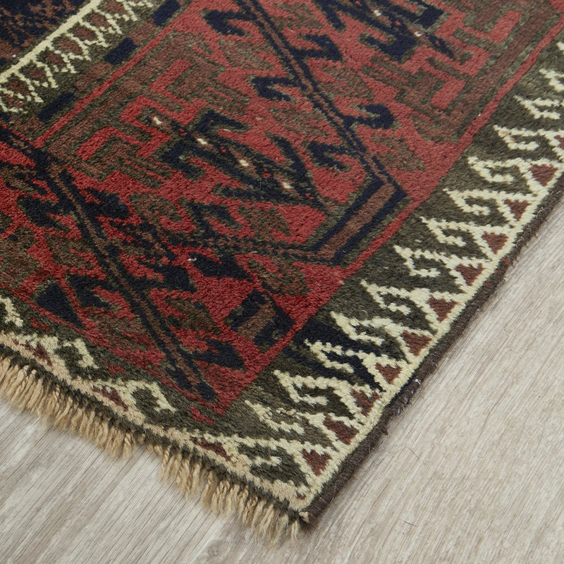 Hand knotted Persian Balouch Authentic Red Green Rug