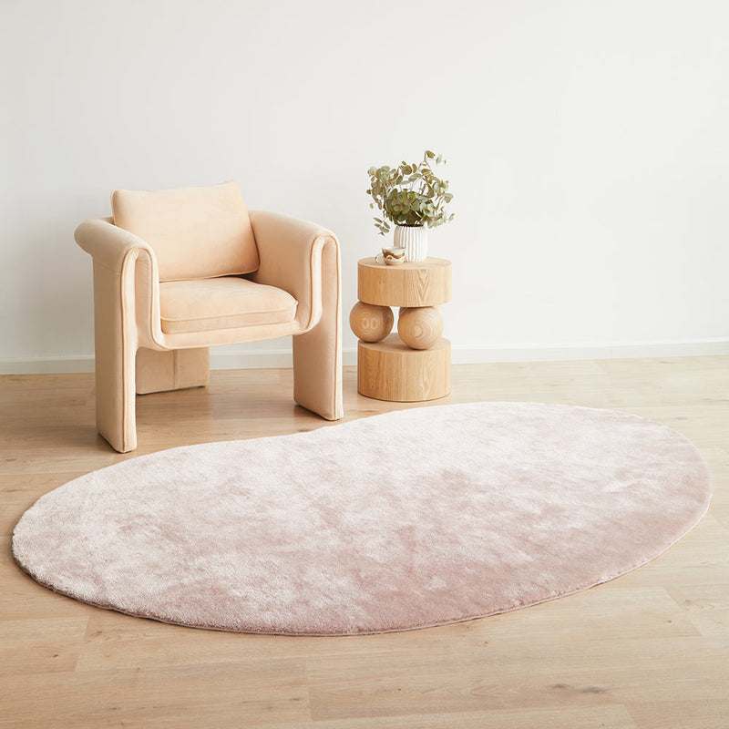 Frejol Rose Rug