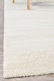 Lila Plain Cream Rug