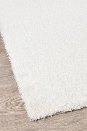Lila Plain Snow White Rug