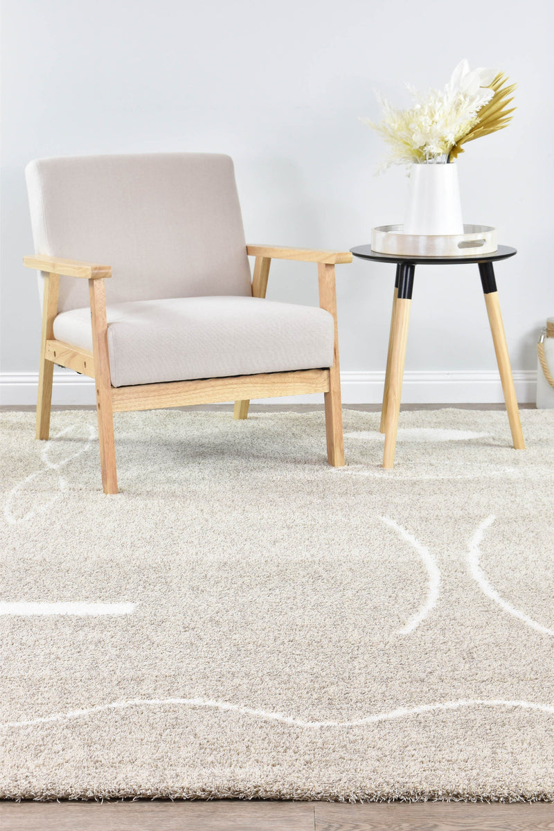 Lila Eye Latte Rug