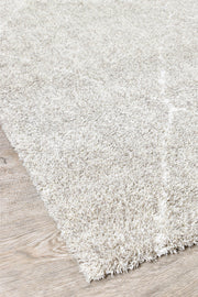 Lila Diamond Latte Rug