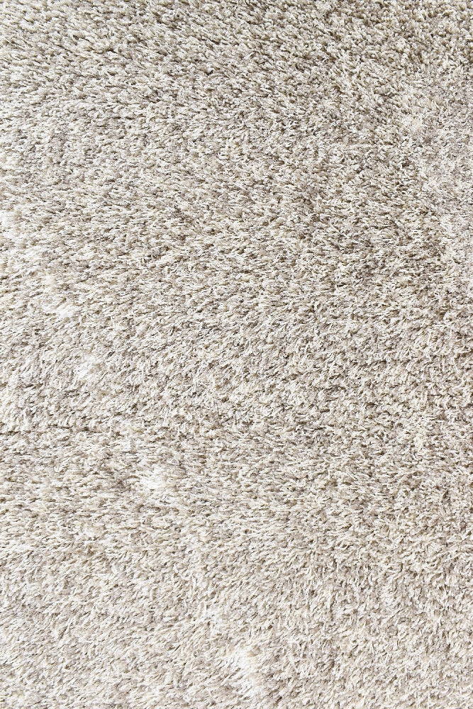 Lila Diamond Latte Rug