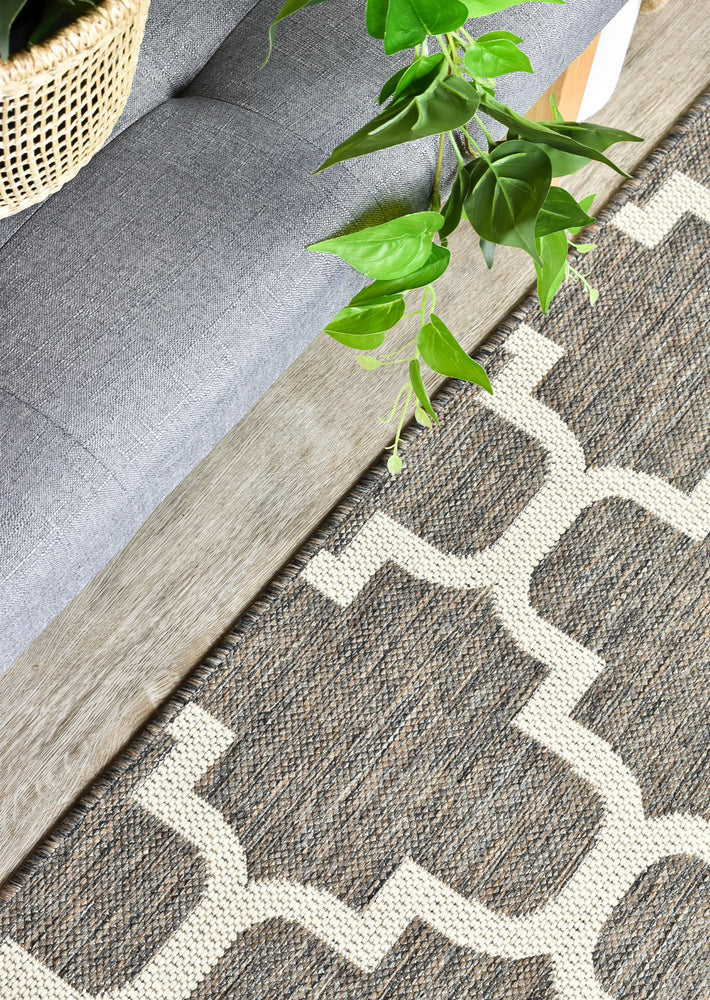 Long Island Trellis Beige Grey Runner Rug