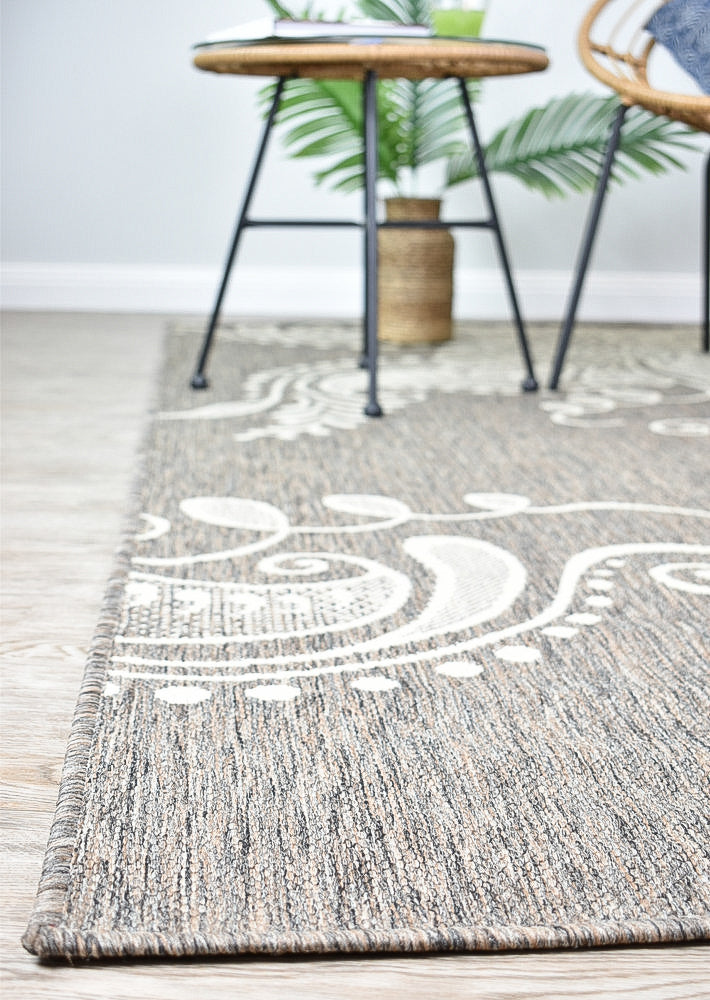 Long Island Tree Cream Beige Rug