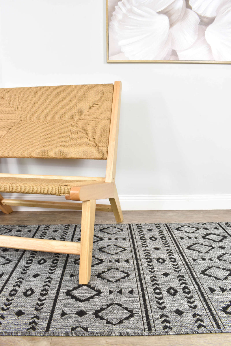 Long Island Tribal Grey Rug