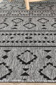 Long Island Tribal Grey Rug