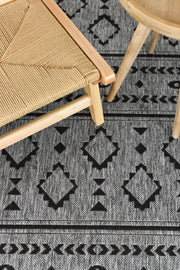Long Island Tribal Grey Rug