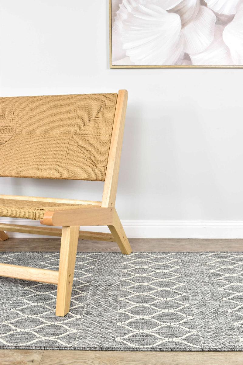 Long Island Trellise strip Grey Rug