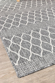 Long Island Trellise strip Grey Rug