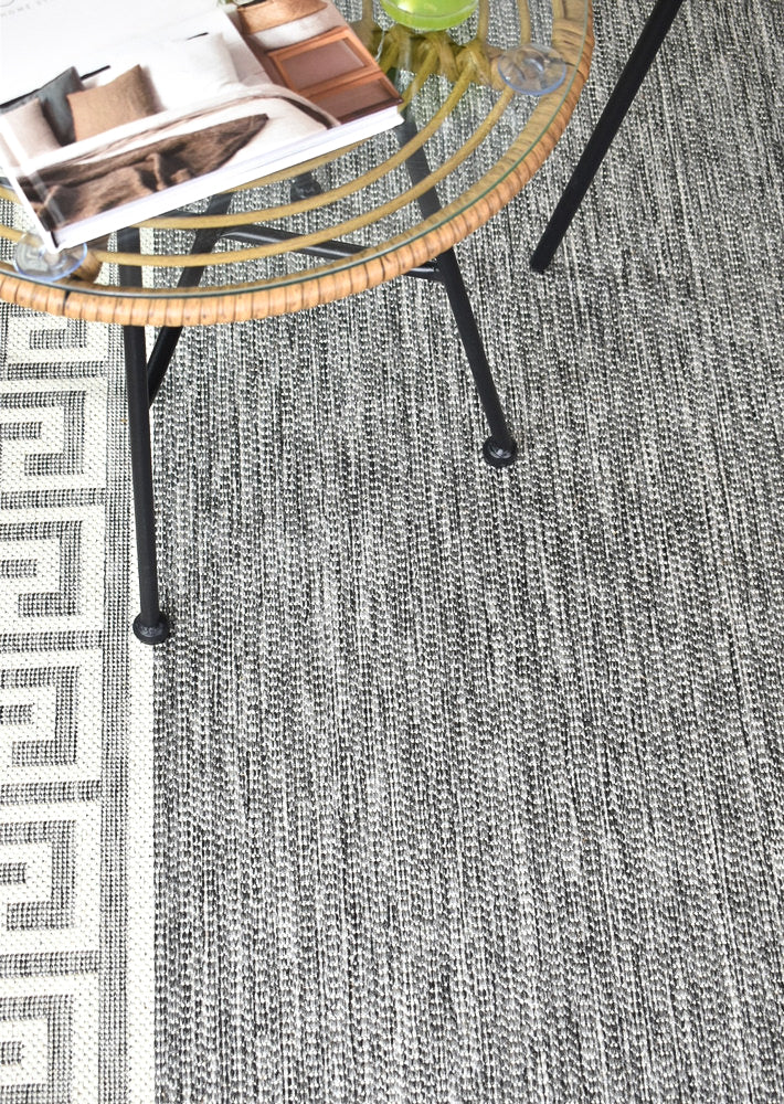 Long Island versace Light Grey Rug