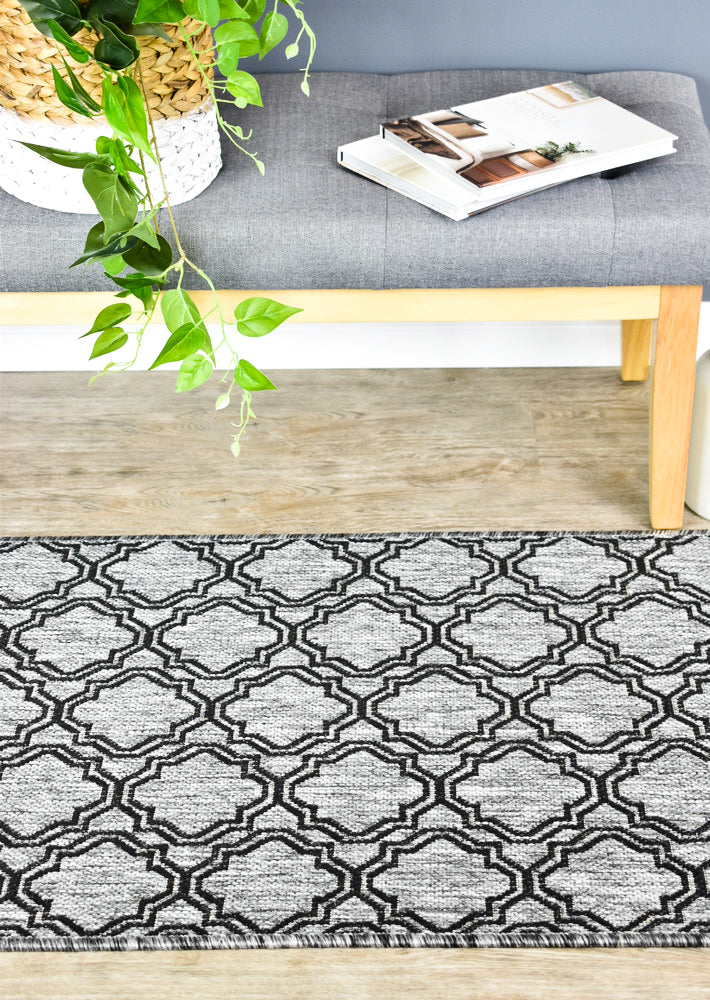 Long Island Treillage Grey Runner Rug