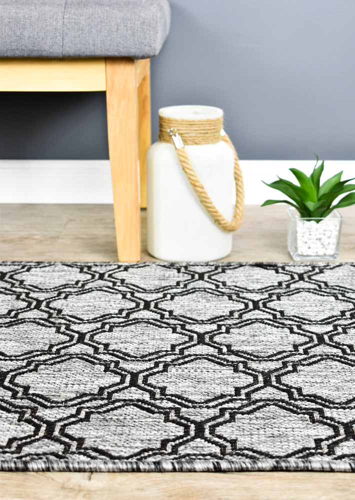 Long Island Treillage Grey Runner Rug