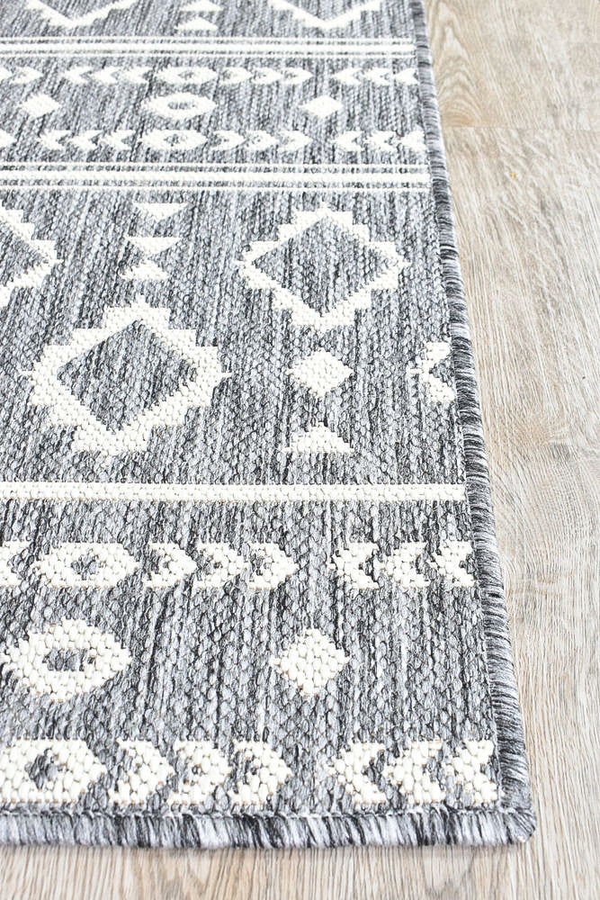 Long Island Luster Cream Rug