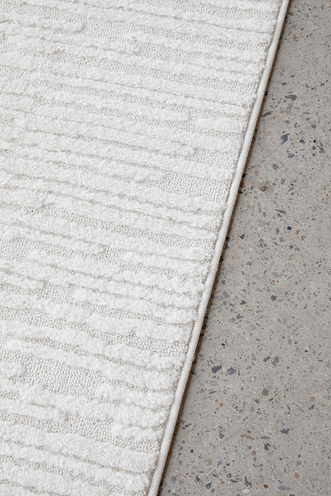 Marietta Nuri White Runner Rug