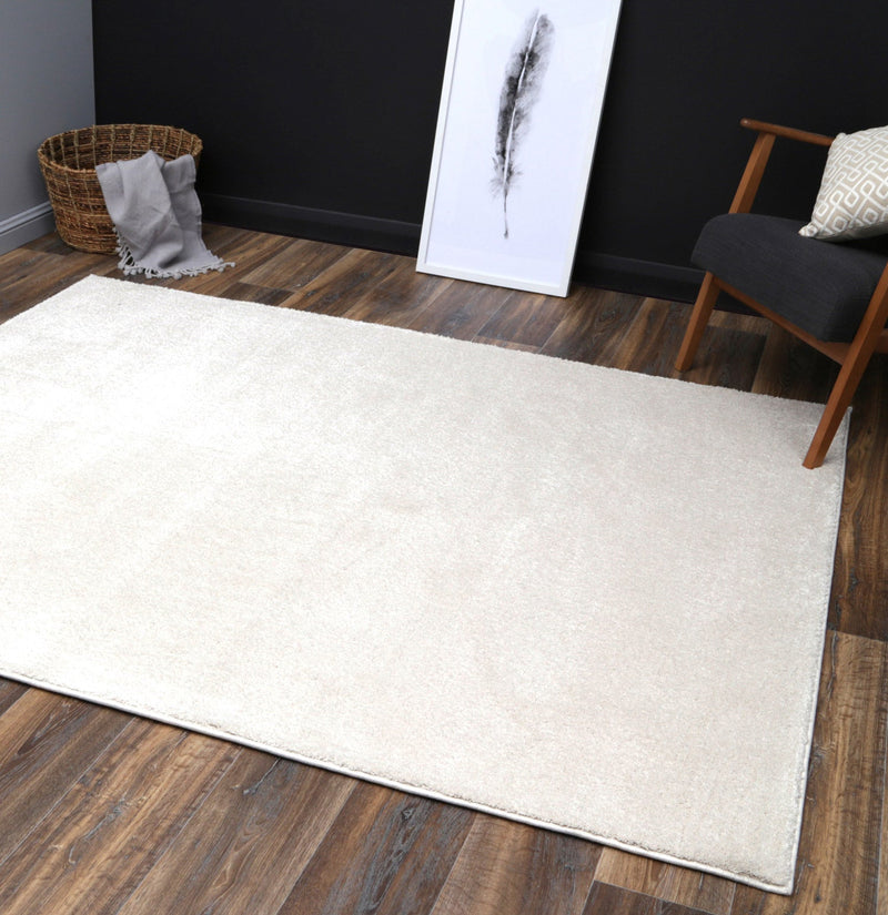 Mountainous Cream Plush Rug