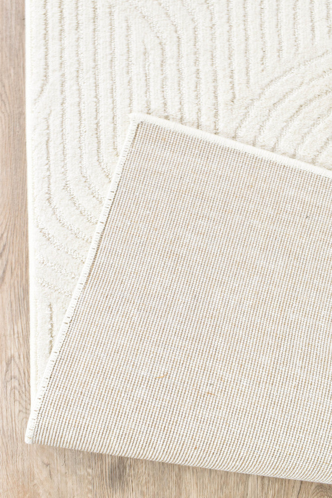 Lakeview Ivory Velvet Runner Rug