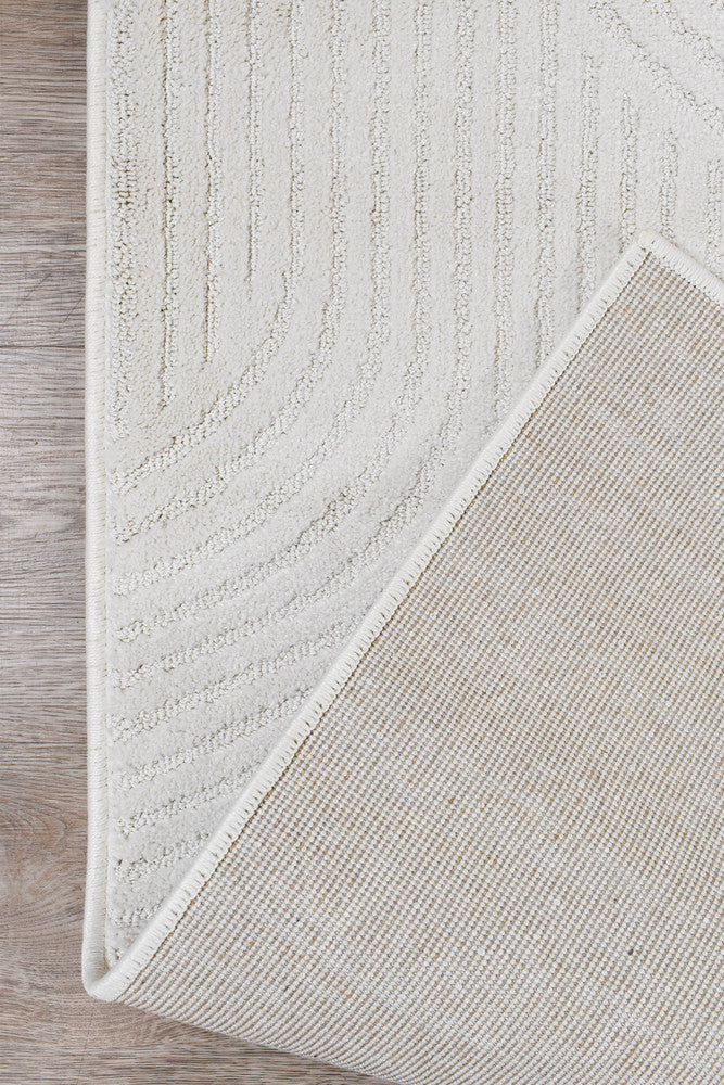 Lakeview Ivory Velvet Rug
