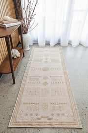 Veranda Muggy Natural Runner Rug