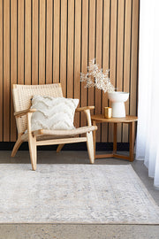 Esquire Vine Cream Rug