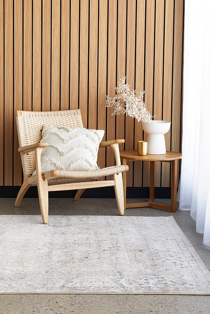 Esquire Vine Cream Rug